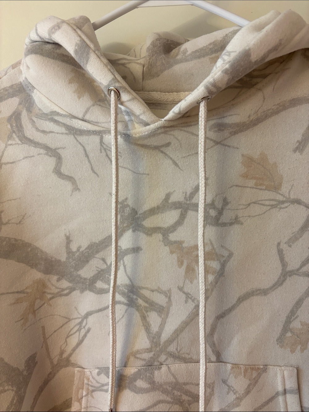 Women’s Hooded Sweatshirt in Cream Branch Print - Picture 3 of 5